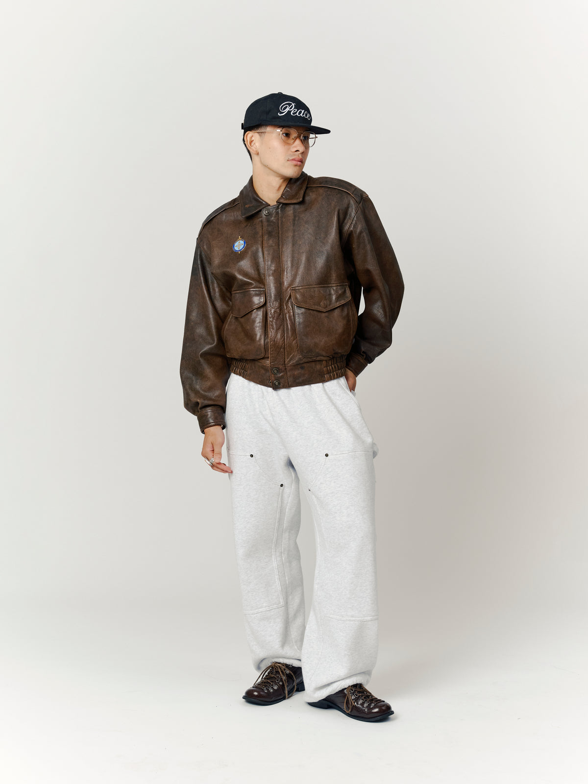 Double-Knee Sweatpants / Gray