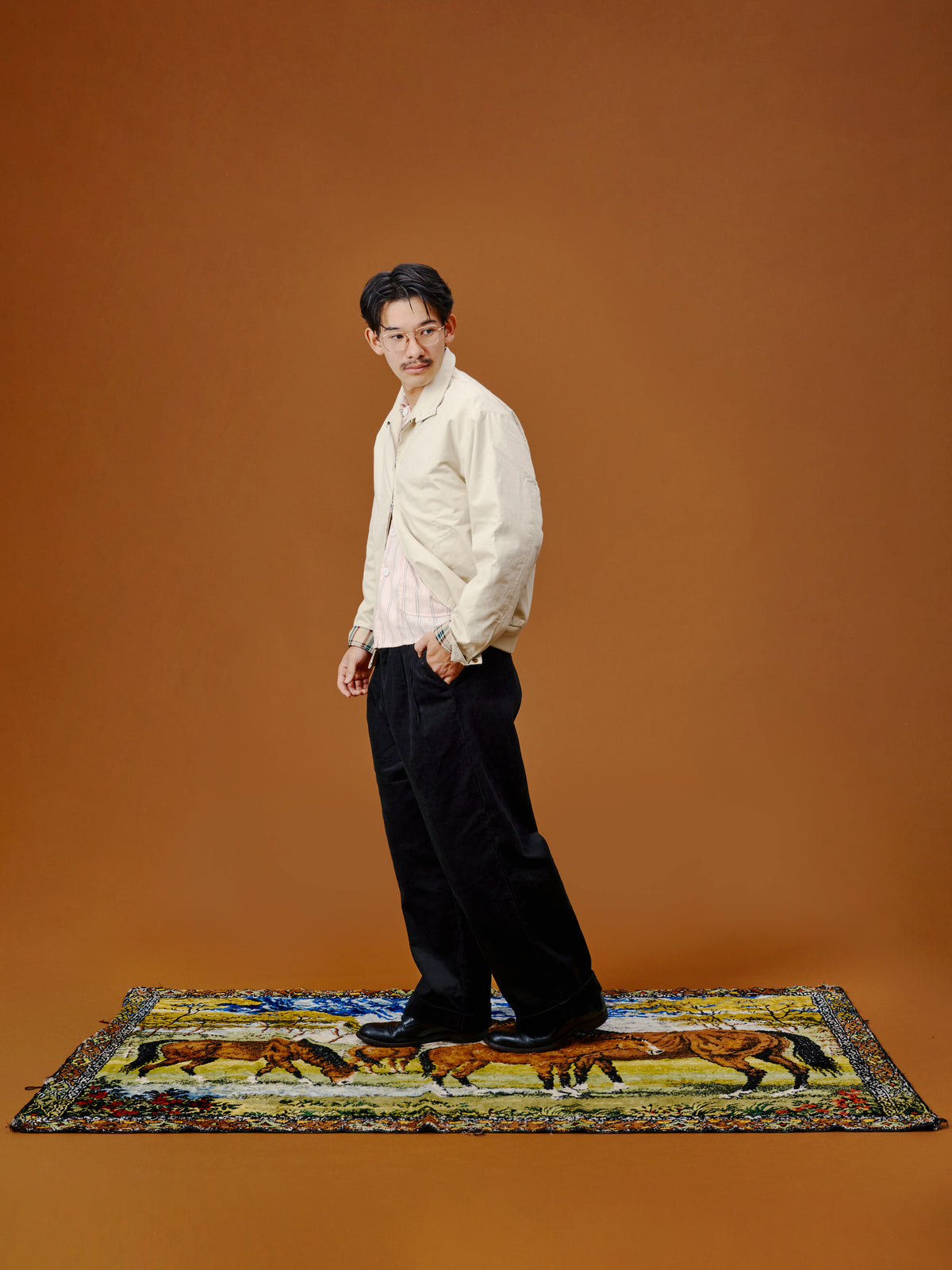 Corduroy Pants / Black